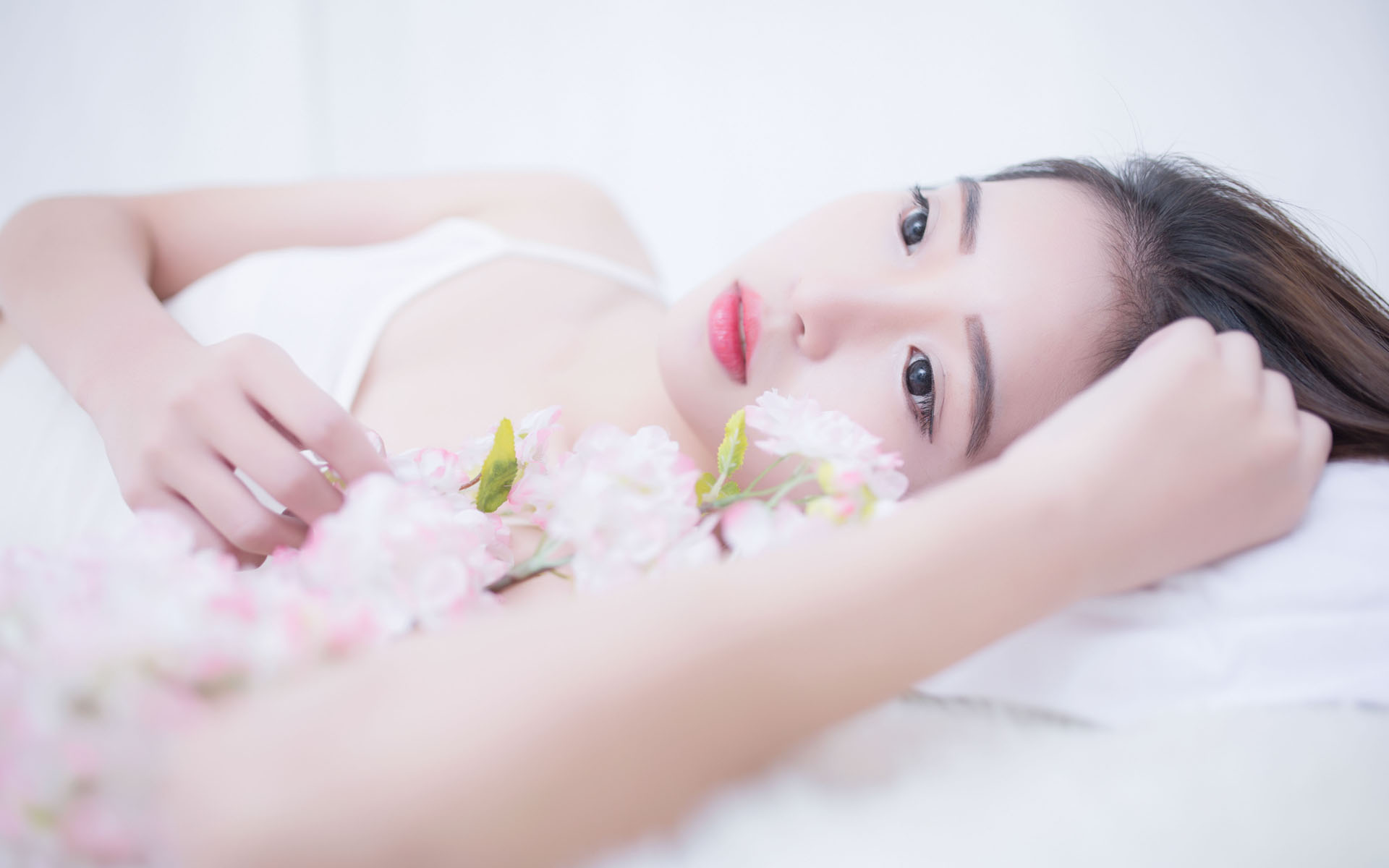 沿着边境看中国 七十华章耀天山丨布茹玛汗·毛勒朵：刻在石头上的忠诚